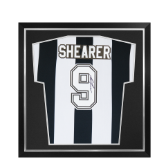 Alan Shearer — Newcastle 1982 Retro #9 (Compact)
